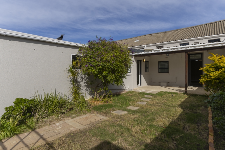 To Let 3 Bedroom Property for Rent in Strand North Western Cape